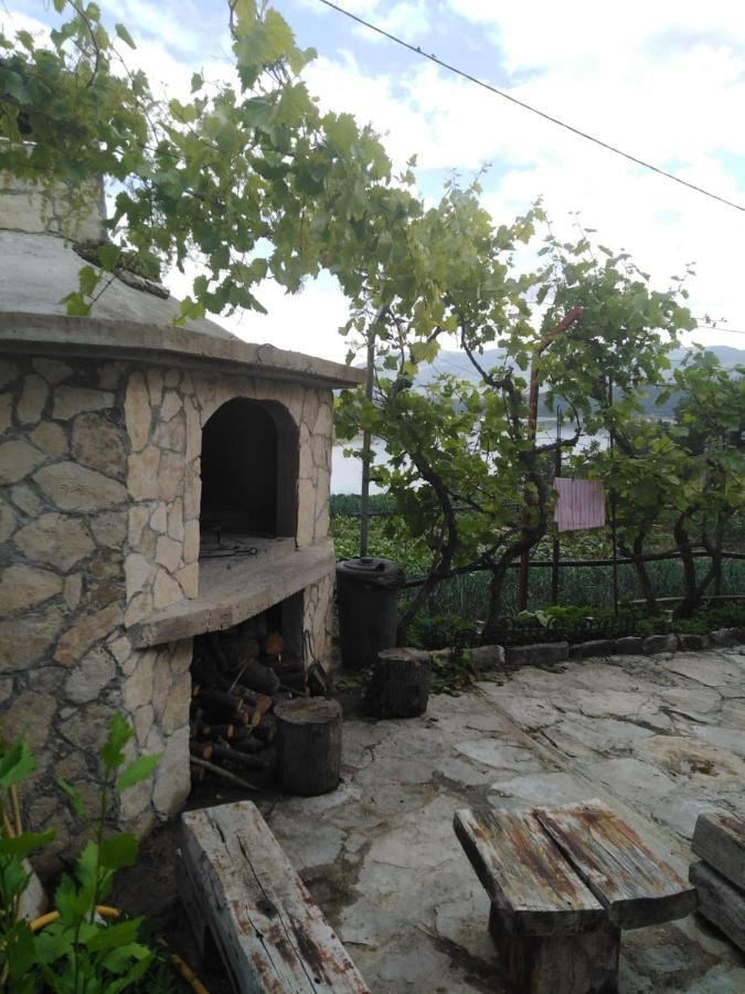 Holiday Home Marija Vrlika Exterior foto